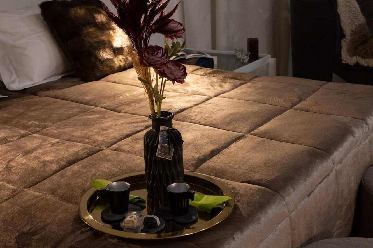 La Chimera Luxury Home Tarente Buitenkant foto
