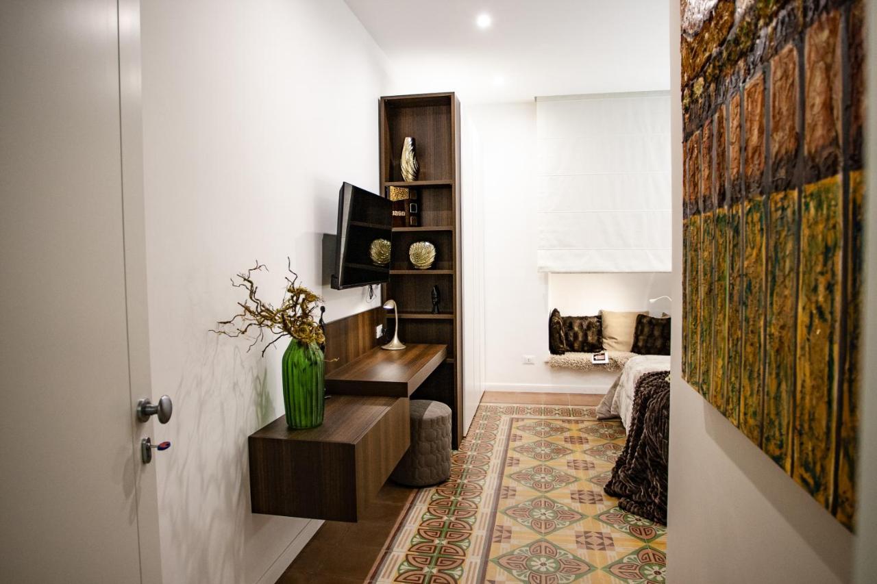 La Chimera Luxury Home Tarente Buitenkant foto